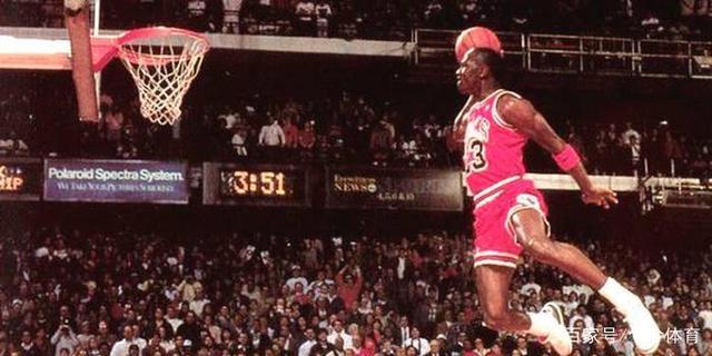 定格的吊球 定格的吊球