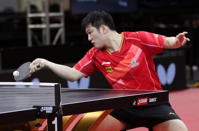 且自己处在 且自己处在